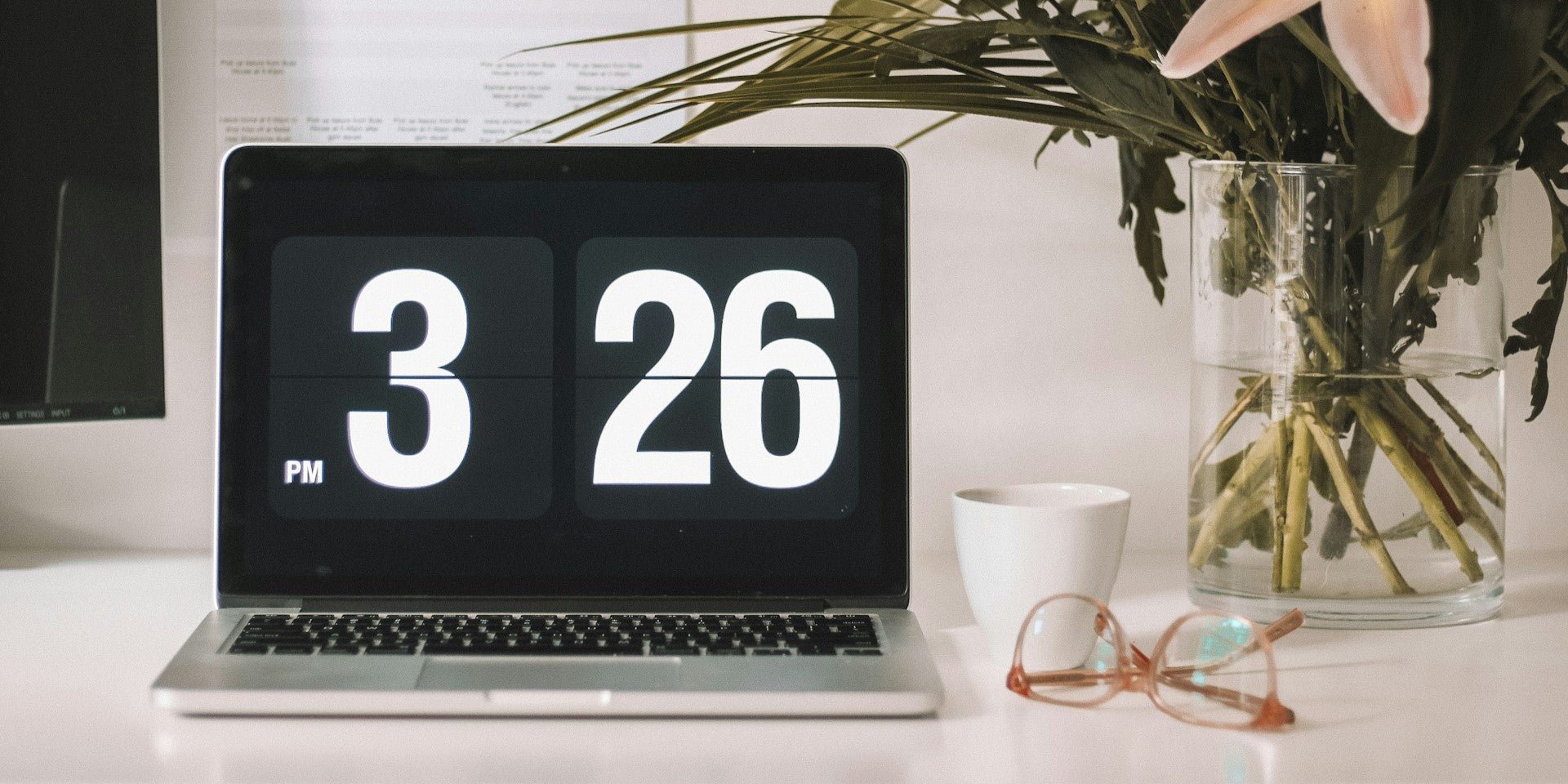 Loukin(USA) 5-Ways-to-Organize-Your-Desk-and-Boost-Your-Productivity